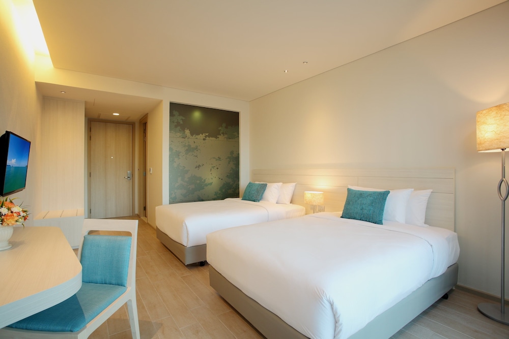 Centara Life Maris Resort Jomtien — Hotel rooms in Pattaya, Chonburi