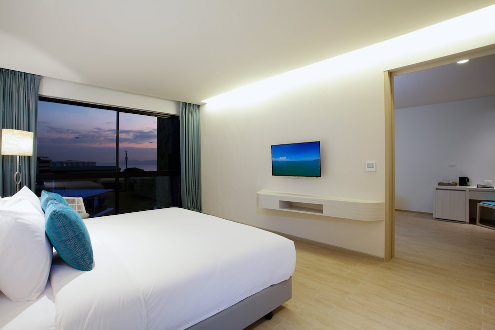Centara Life Maris Resort Jomtien — Hotel rooms in Pattaya, Chonburi