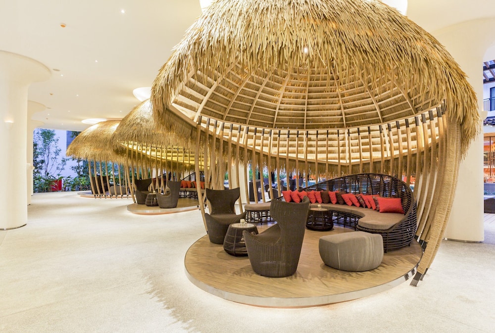 Centara Life Maris Resort Jomtien — Restaurant & bars in Pattaya, Chonburi