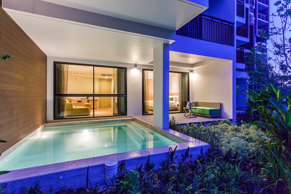 Centara Life Maris Resort Jomtien — Hotel building in Pattaya, Chonburi