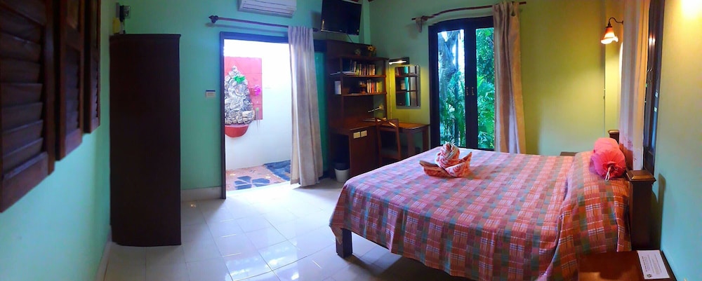 Shanti Lodge Phuket — Hotel rooms in Chalong, Phuket Province