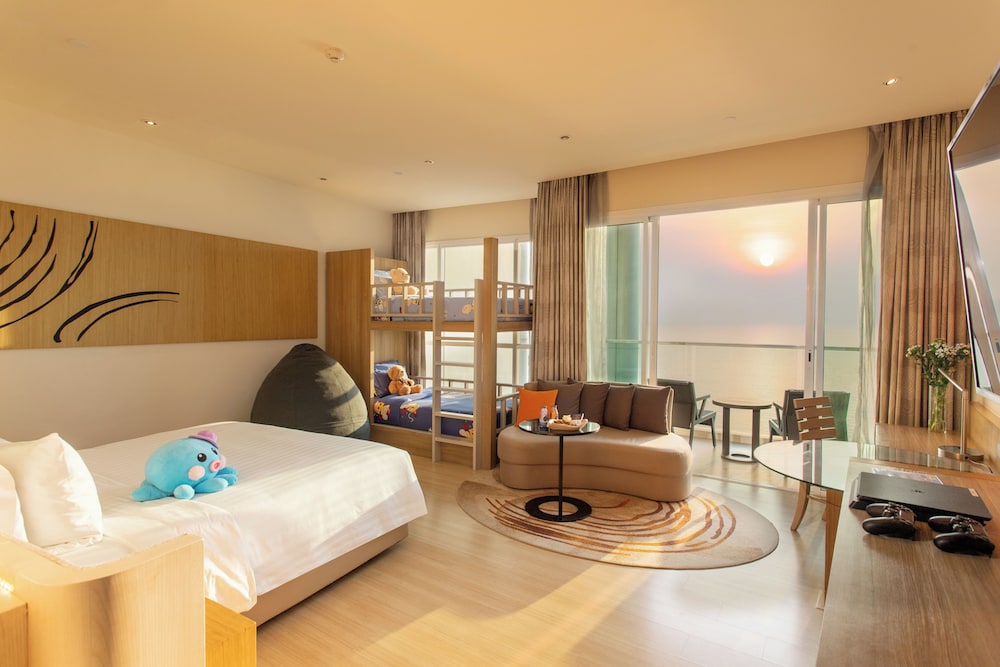 Mövenpick Siam Hotel Na Jomtien Pattaya — Hotel rooms in Sattahip, Chonburi