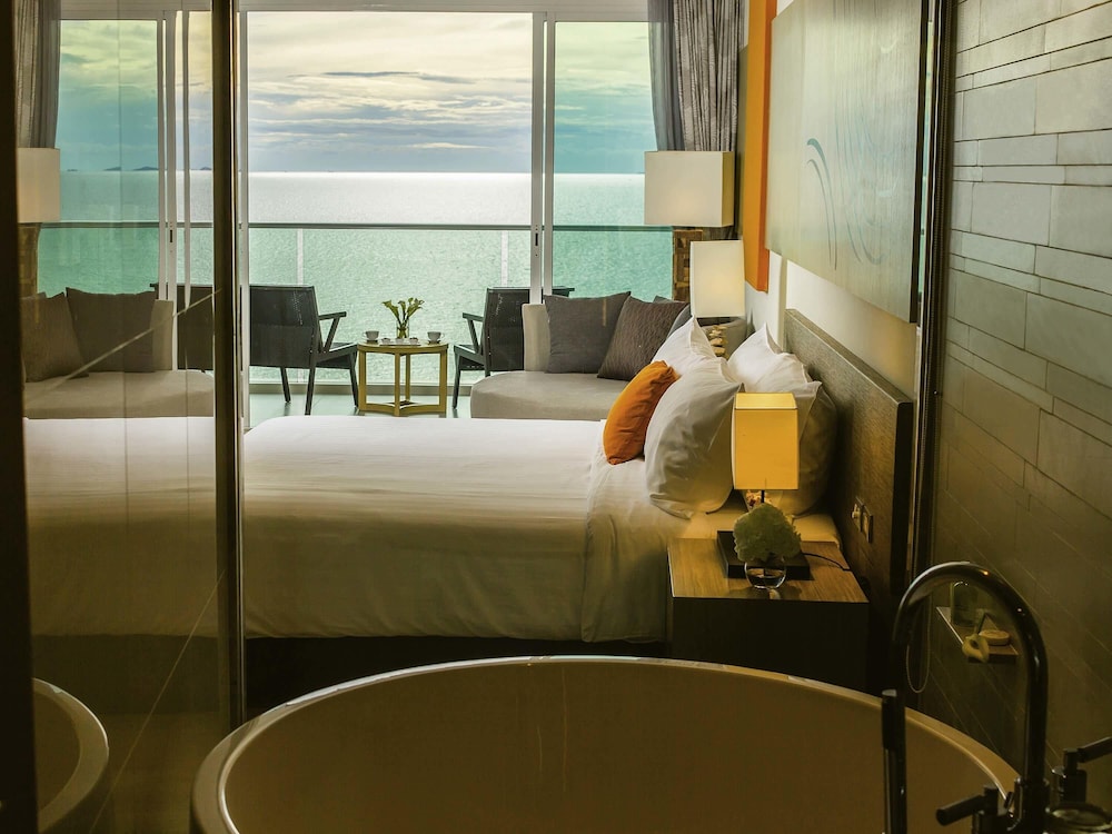 Mövenpick Siam Hotel Na Jomtien Pattaya — Hotel rooms in Sattahip, Chonburi