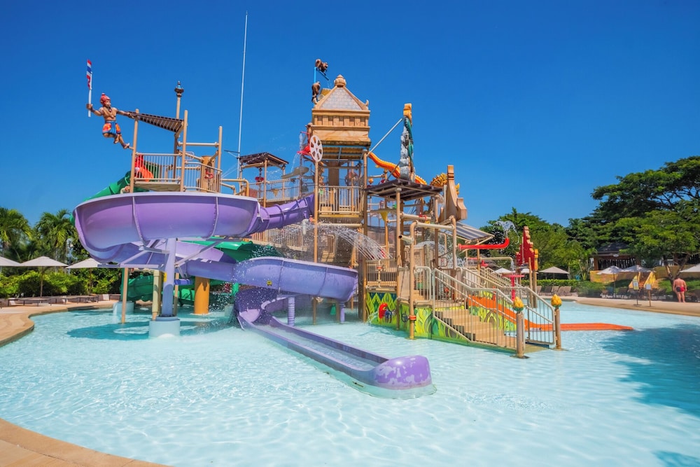 Mövenpick Siam Hotel Na Jomtien Pattaya — Attractions for children in Sattahip, Chonburi