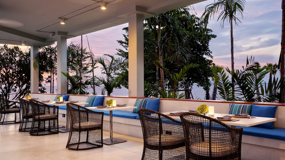 Mövenpick Siam Hotel Na Jomtien Pattaya — Hotel rooms in Sattahip, Chonburi