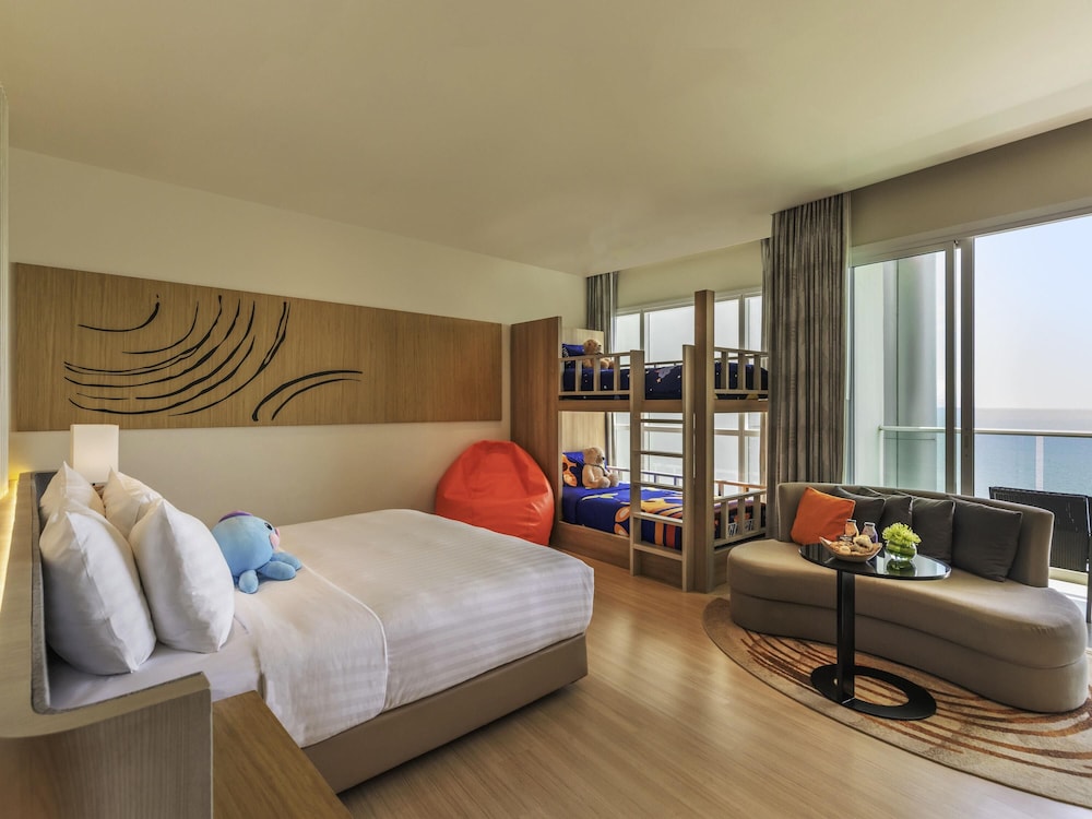 Mövenpick Siam Hotel Na Jomtien Pattaya — Hotel rooms in Sattahip, Chonburi