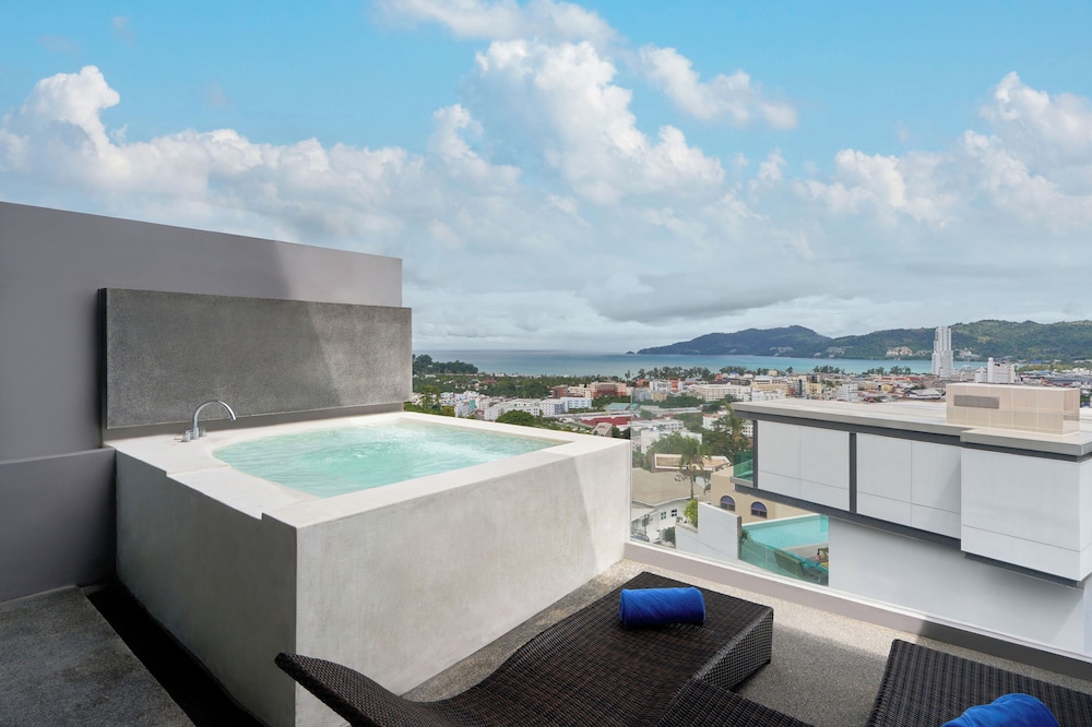 Patong Bay Hill Resort — Hotel rooms in Patong Beach, Phuket Province