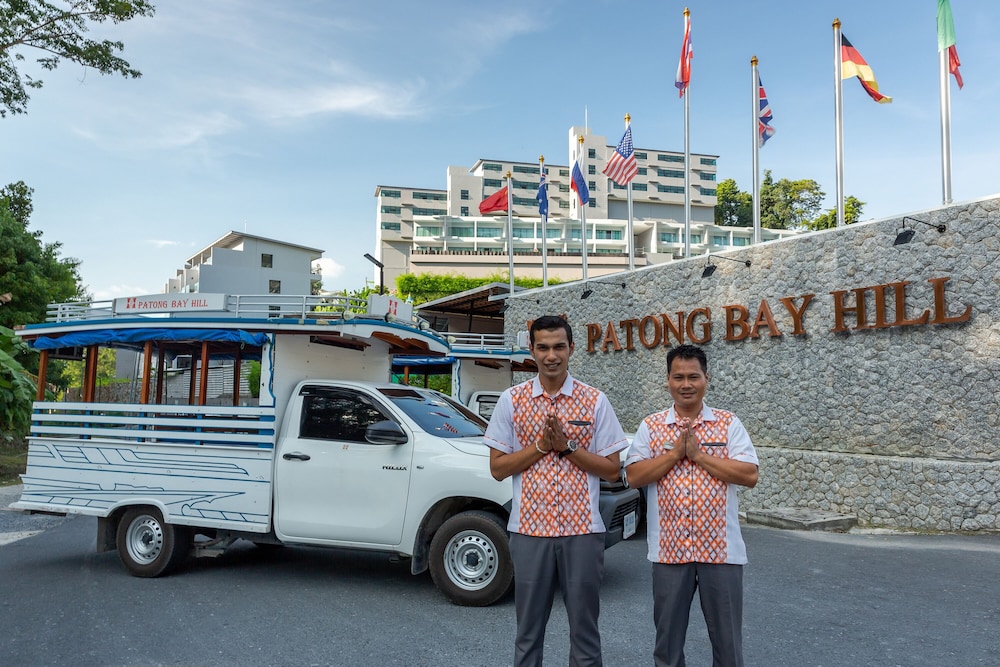 Patong Bay Hill Resort — Hotel building in Patong Beach, Phuket Province