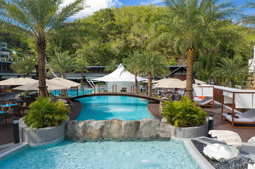 Patong Bay Hill Resort — Swimming pool in Patong Beach, Phuket Province