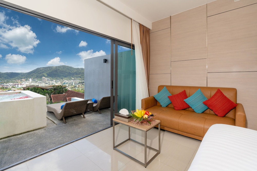 Patong Bay Hill Resort — Hotel rooms in Patong Beach, Phuket Province