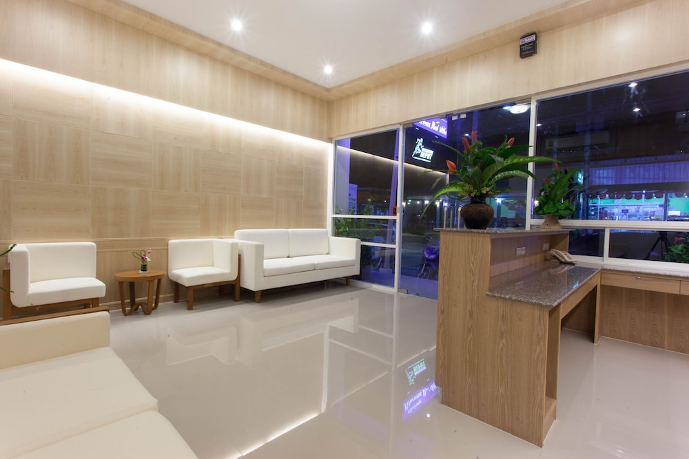 Chalong Princess Pool Villa Resort — Hotel building in Chalong, Phuket Province