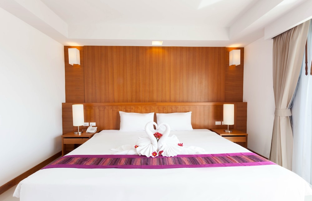 Chalong Princess Pool Villa Resort — Hotel rooms in Chalong, Phuket Province