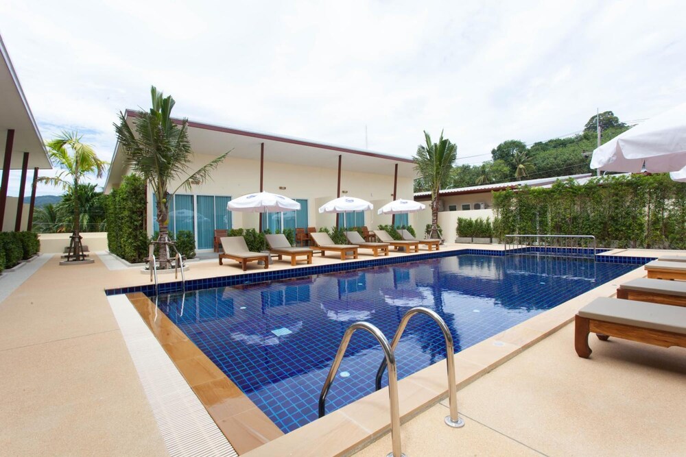 Chalong Princess Pool Villa Resort — Swimming pool in Chalong, Phuket Province