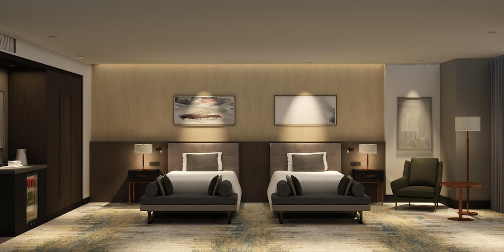 Hilton Istanbul Maslak — Hotel rooms in Istanbul, Istanbul
