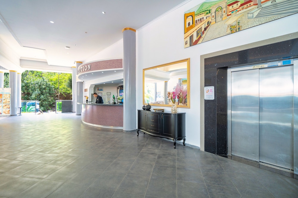 Montebello Resort & Spa – All Inclusive — Restaurant & bars in Fethiye, Mugla