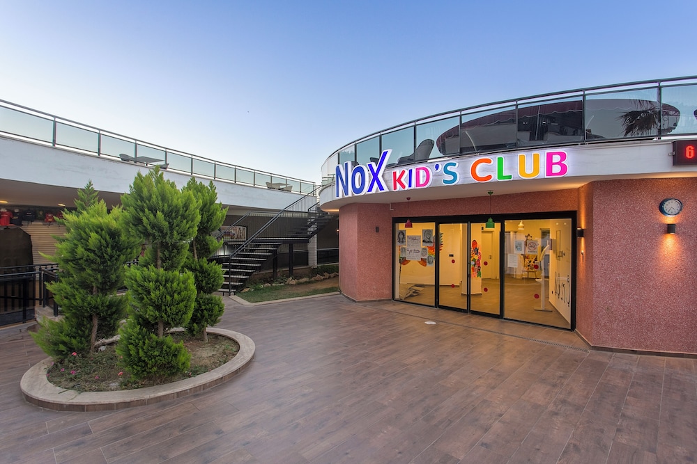 NoxInn Deluxe Hotel - All inclusive — Attractions for children in Alanya