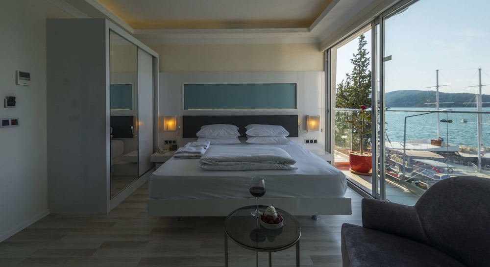 Orka Boutique Hotel — Hotel rooms in Fethiye, Mugla