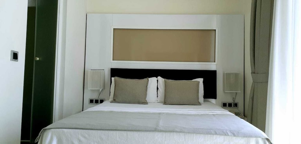 Orka Boutique Hotel — Hotel rooms in Fethiye, Mugla
