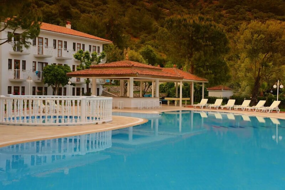 White Hotel — Swimming pool in Fethiye, Mugla