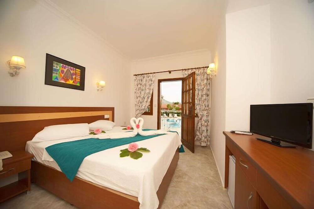 White Hotel — Hotel rooms in Fethiye, Mugla