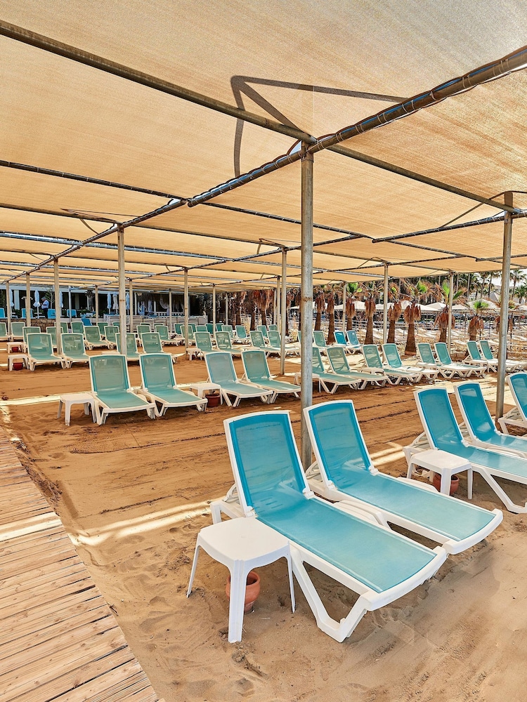 Luna Blanca Resort & Spa - All Inclusive — Beach in Side