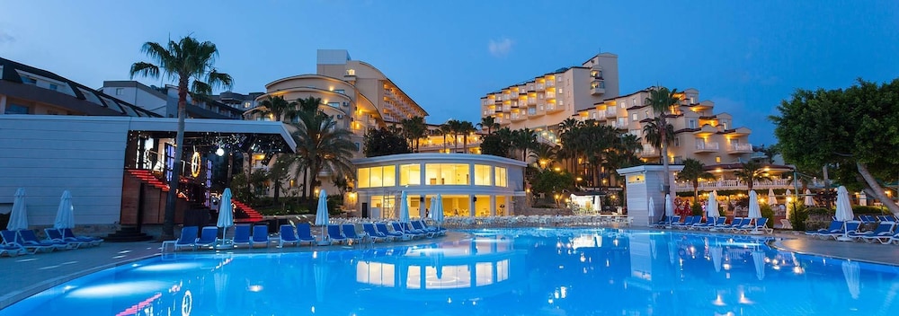 Iz Flower Side Beach Hotel - zdjęcie 3