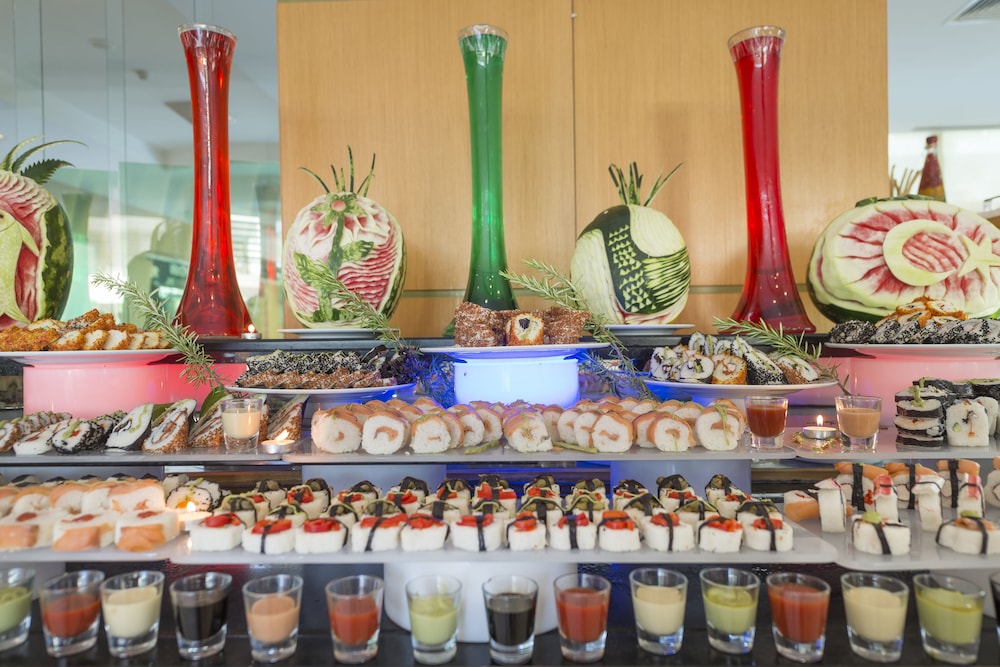 Grand Ring Hotel — Restaurant & bars in Kemer
