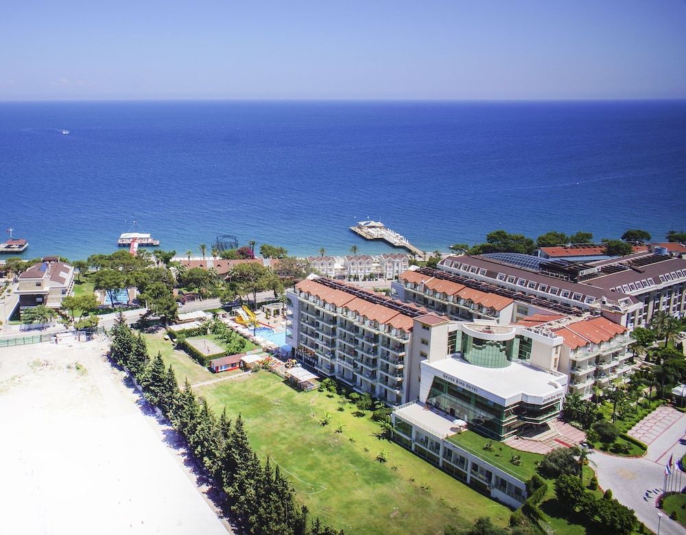 Grand Ring Hotel — Main photo in Kemer