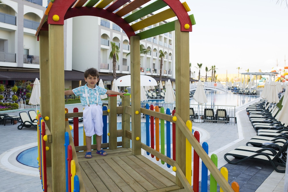Port River Hotel - All Inclusive — Attractions for children in Side