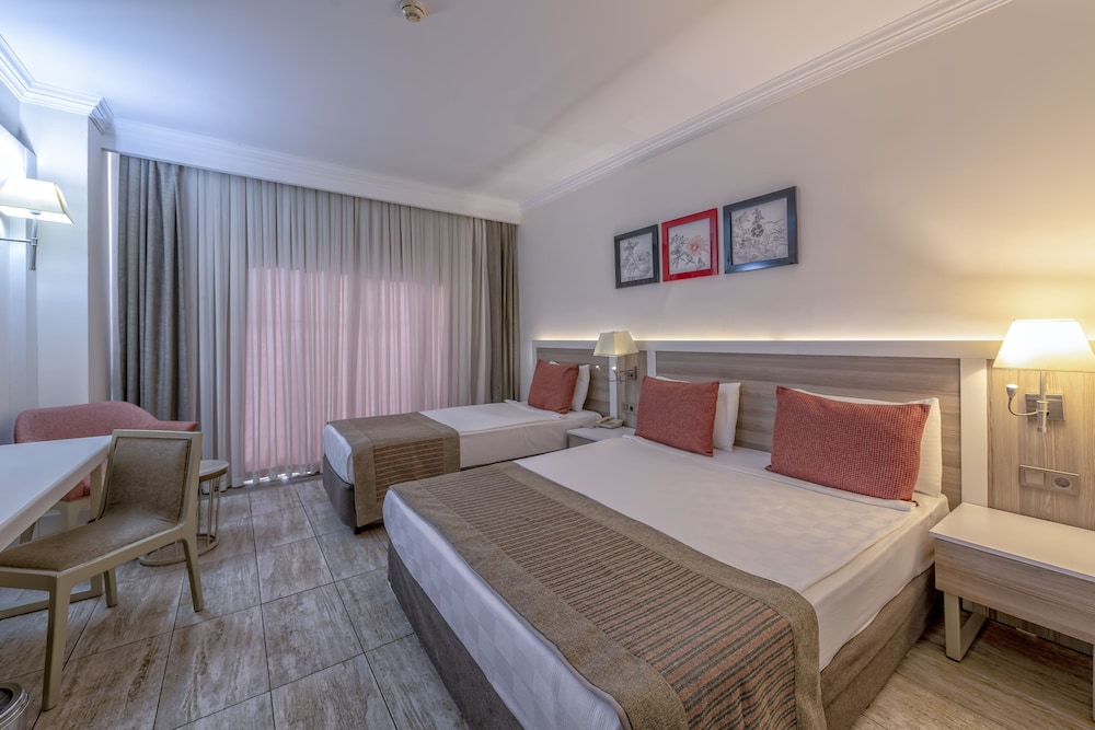 Port River Hotel - All Inclusive — Hotel rooms in Side