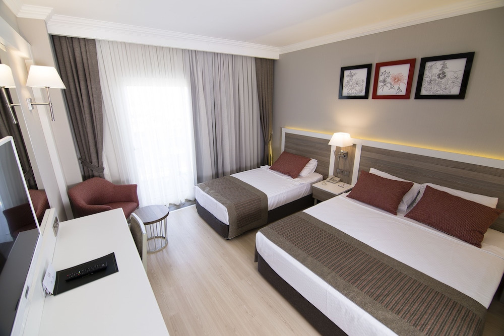 Port River Hotel - All Inclusive — Hotel rooms in Side