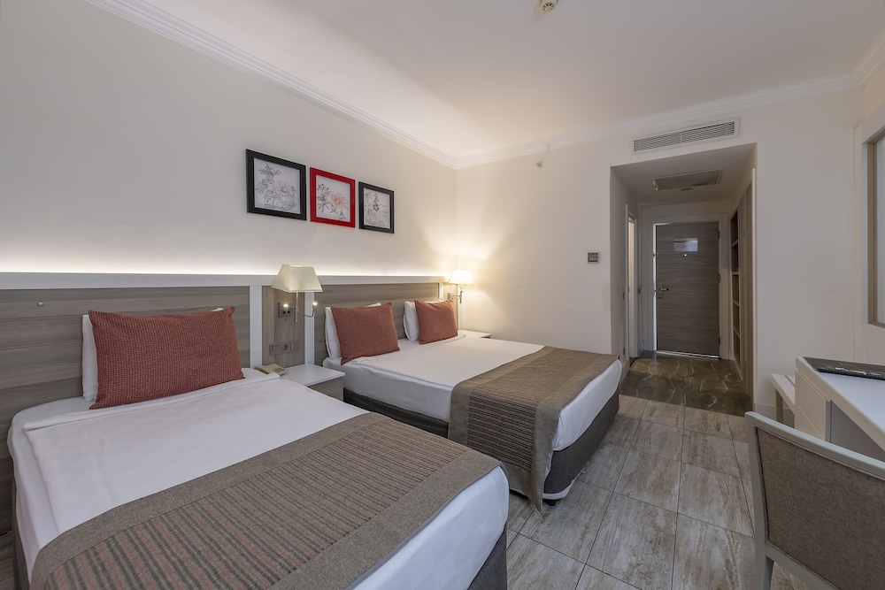 Port River Hotel - All Inclusive — Hotel rooms in Side