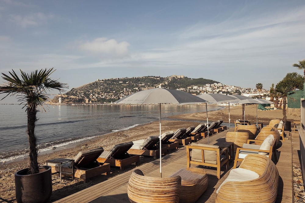 En Vie Beach Boutique Hotel - Adult Only — Beach in Alanya