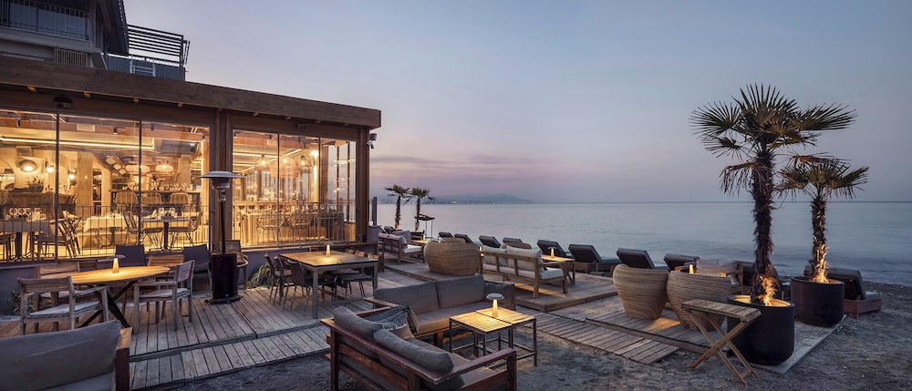 En Vie Beach Boutique Hotel - Adult Only — Restaurant & bars in Alanya