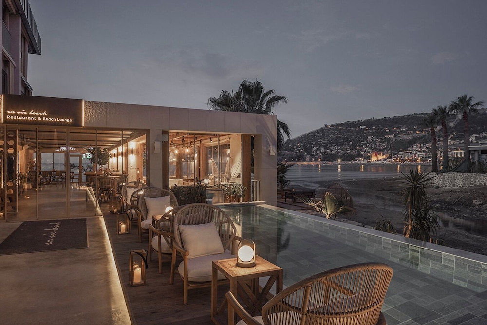 En Vie Beach Boutique Hotel - Adult Only — Restaurant & bars in Alanya