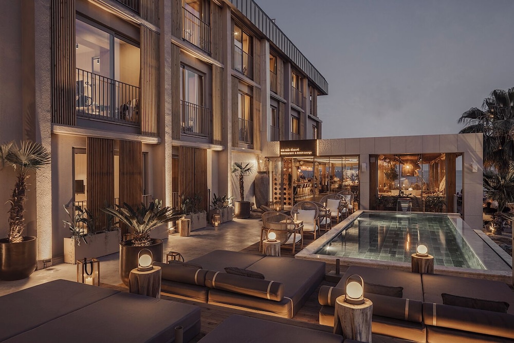 En Vie Beach Boutique Hotel - Adult Only — Restaurant & bars in Alanya