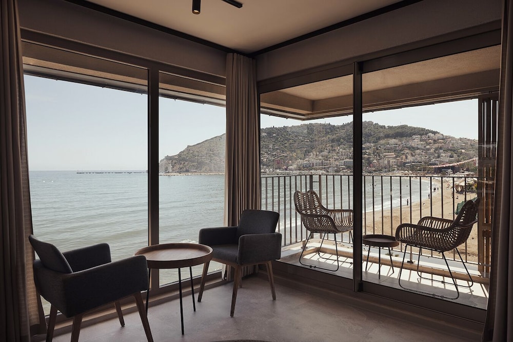 En Vie Beach Boutique Hotel - Adult Only — Hotel rooms in Alanya