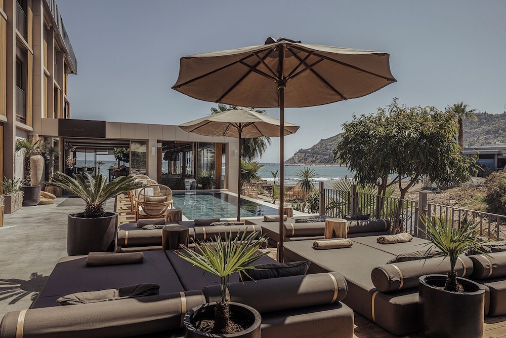 En Vie Beach Boutique Hotel - Adult Only — Swimming pool in Alanya