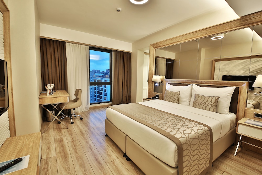 Bof Hotels CEO Suites — Hotel rooms in Istanbul, Istanbul