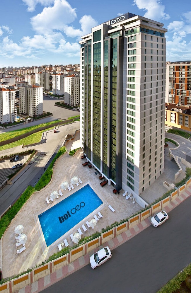 Bof Hotels CEO Suites — Hotel building in Istanbul, Istanbul