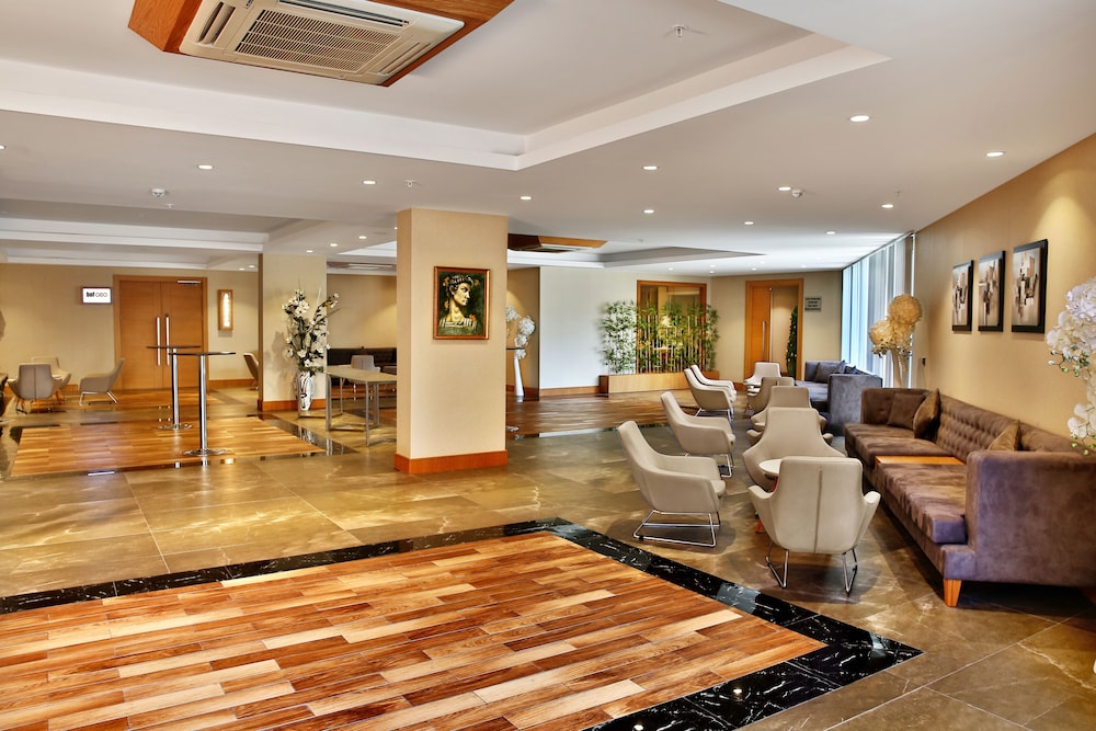 Bof Hotels CEO Suites — Hotel building in Istanbul, Istanbul