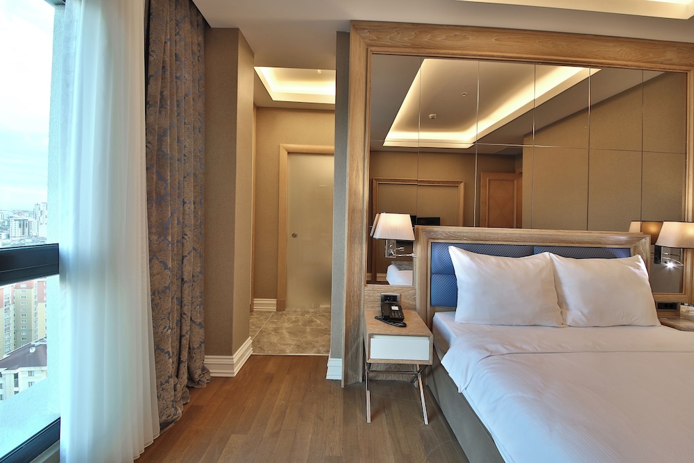 Bof Hotels CEO Suites — Hotel rooms in Istanbul, Istanbul