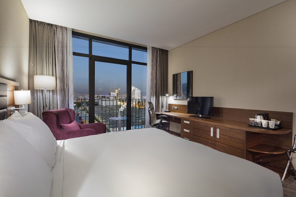 Hilton Garden Inn Izmir Bayrakli - zdjęcie 4
