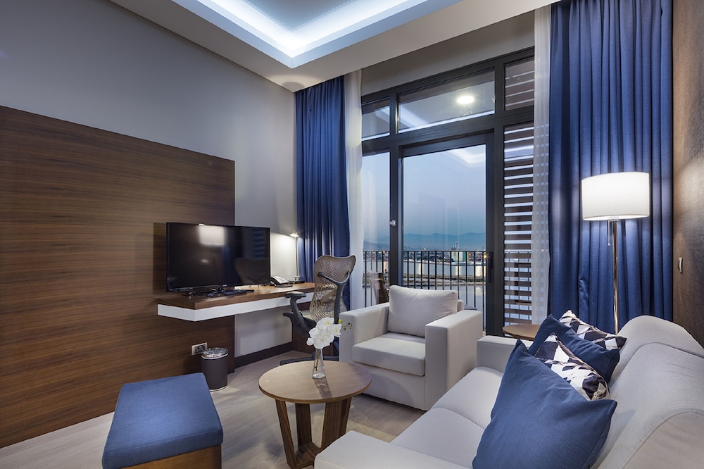 Hilton Garden Inn Izmir Bayrakli - zdjęcie 3
