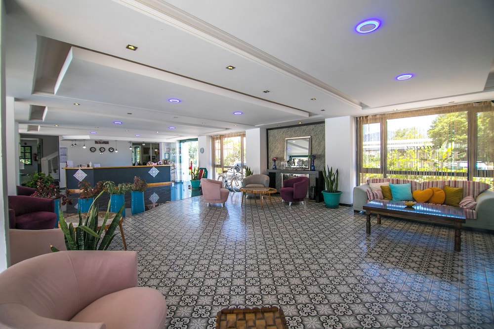Bahar Hotel (+12 Adult ) — Hotel building in Fethiye, Mugla