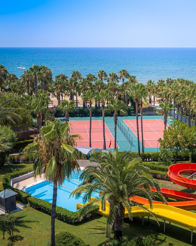 Miramare Beach Hotel — Sports & recreation in Side