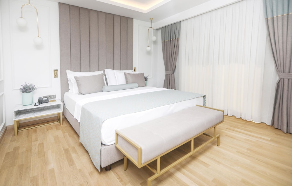 Miramare Queen Hotel - All Inclusive — Hotel rooms in Side