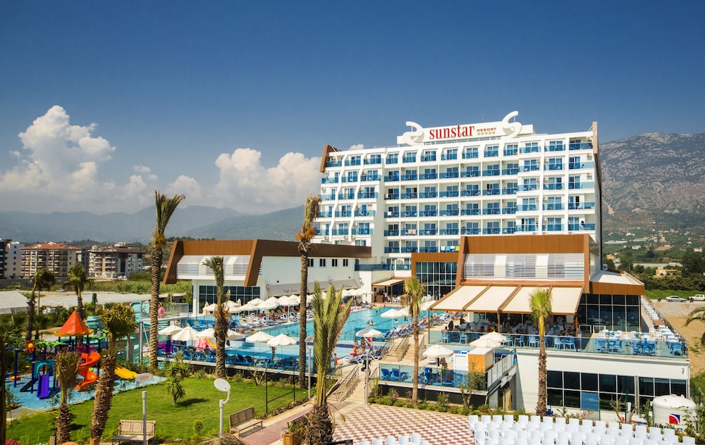 Sun Star Resort — Hotel building in Alanya