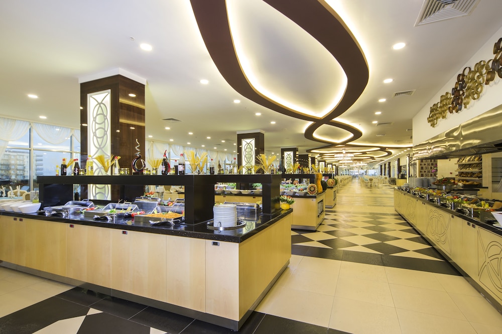 Sun Star Resort — Restaurant & bars in Alanya