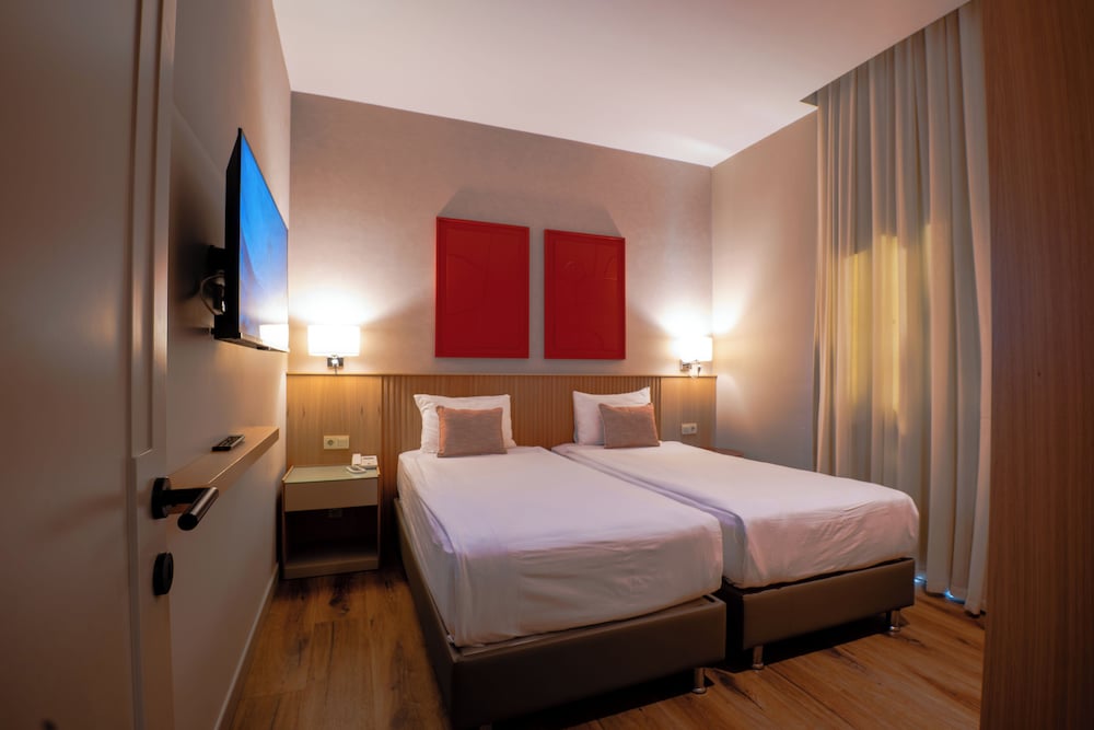 Trendy Lara Hotel — Hotel rooms in Belek